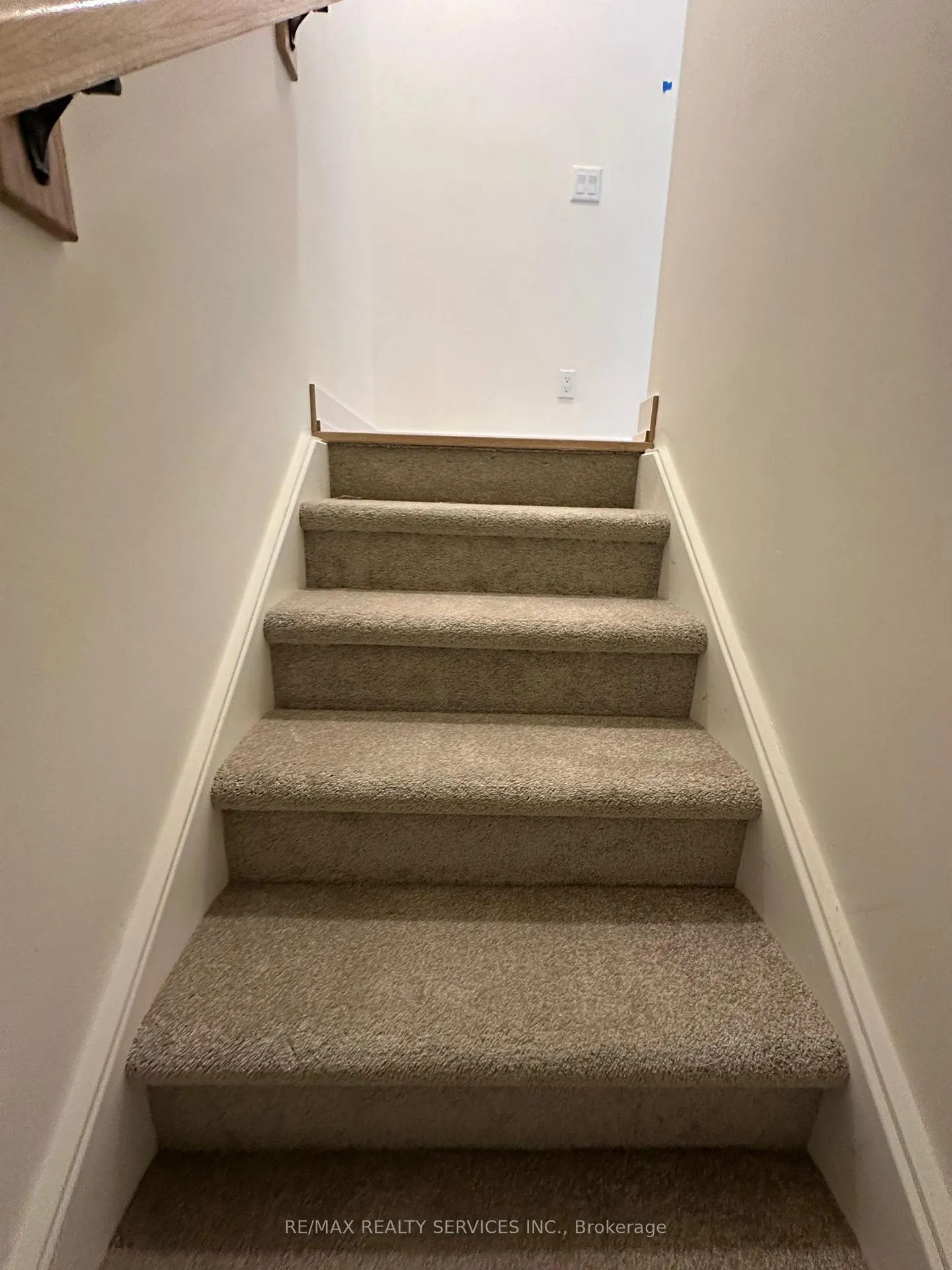 Photo 10 of Unit 315B, 16 Melbourne Avenue, St. Catharines, E. Chester — HOMEH