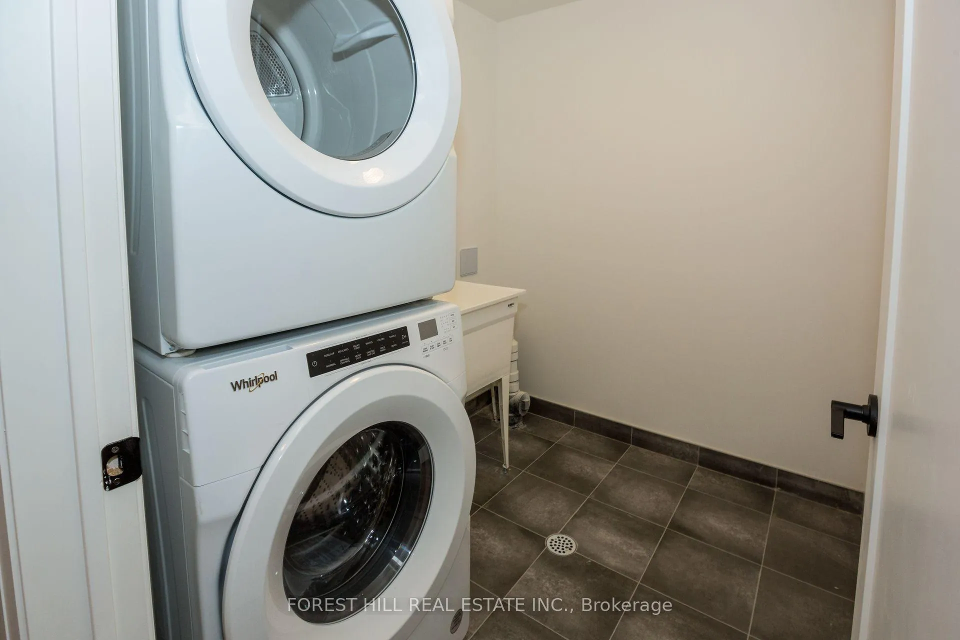Photo 21 of Unit POTL 55, 138 Alton Crescent, Vaughan, Uplands — HOMEH