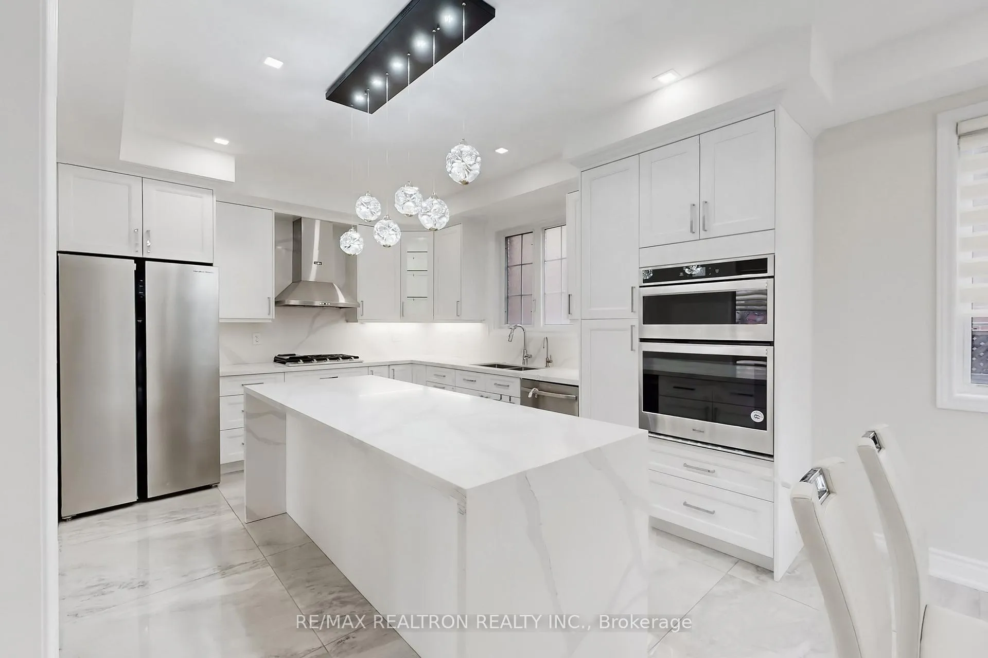 Photo 17 of 17 Delattaye Avenue, Aurora, Bayview Northeast — HOMEH