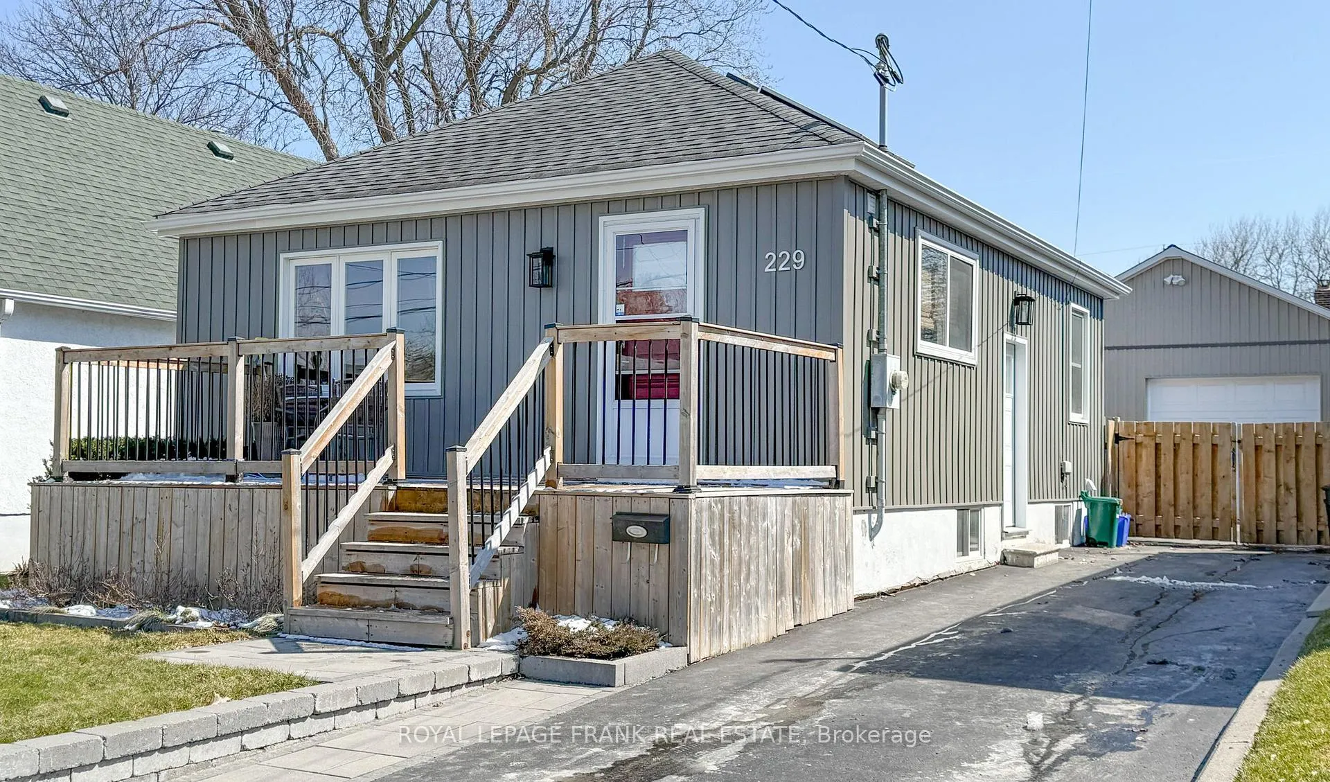 Photo 1 of 229 Hibbert Avenue, Oshawa, Vanier — HOMEH