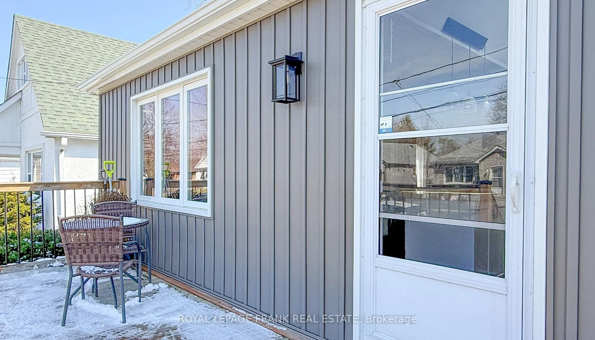 Photo 3 of 229 Hibbert Avenue, Oshawa, Vanier — HOMEH
