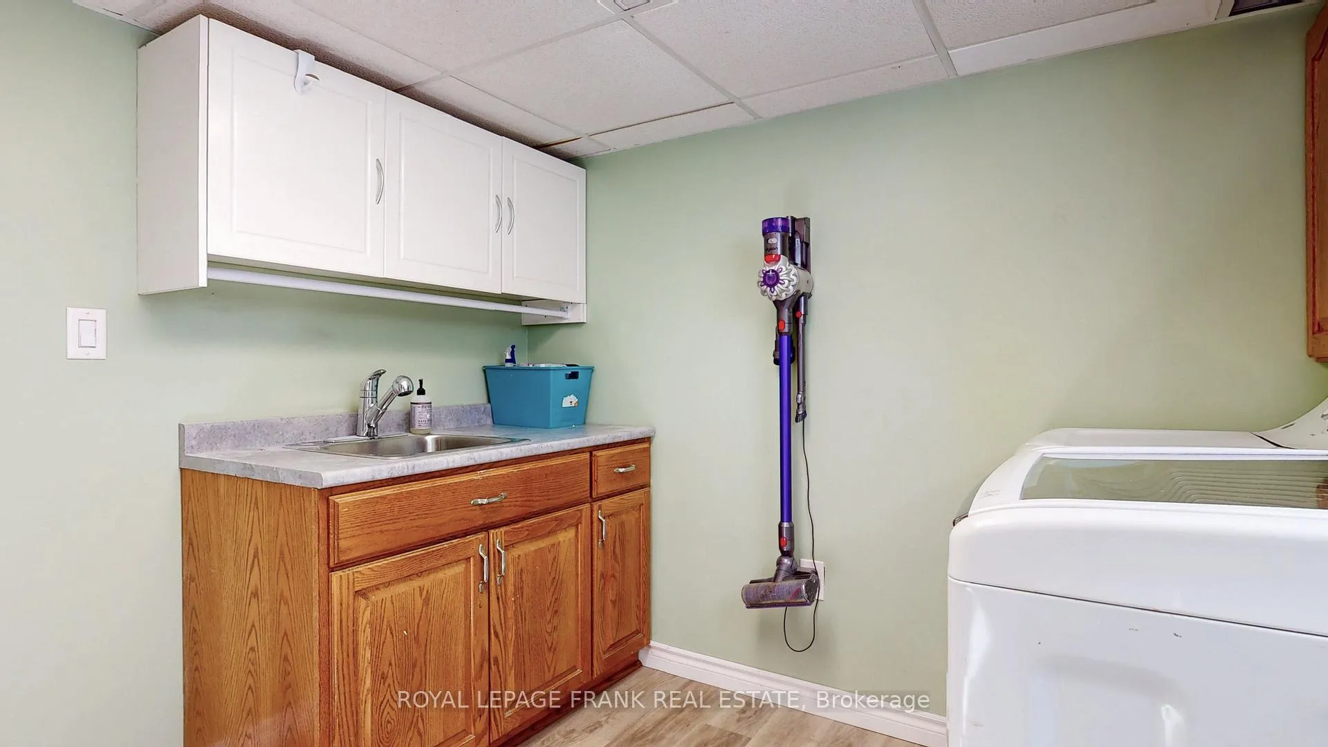 Photo 24 of 229 Hibbert Avenue, Oshawa, Vanier — HOMEH