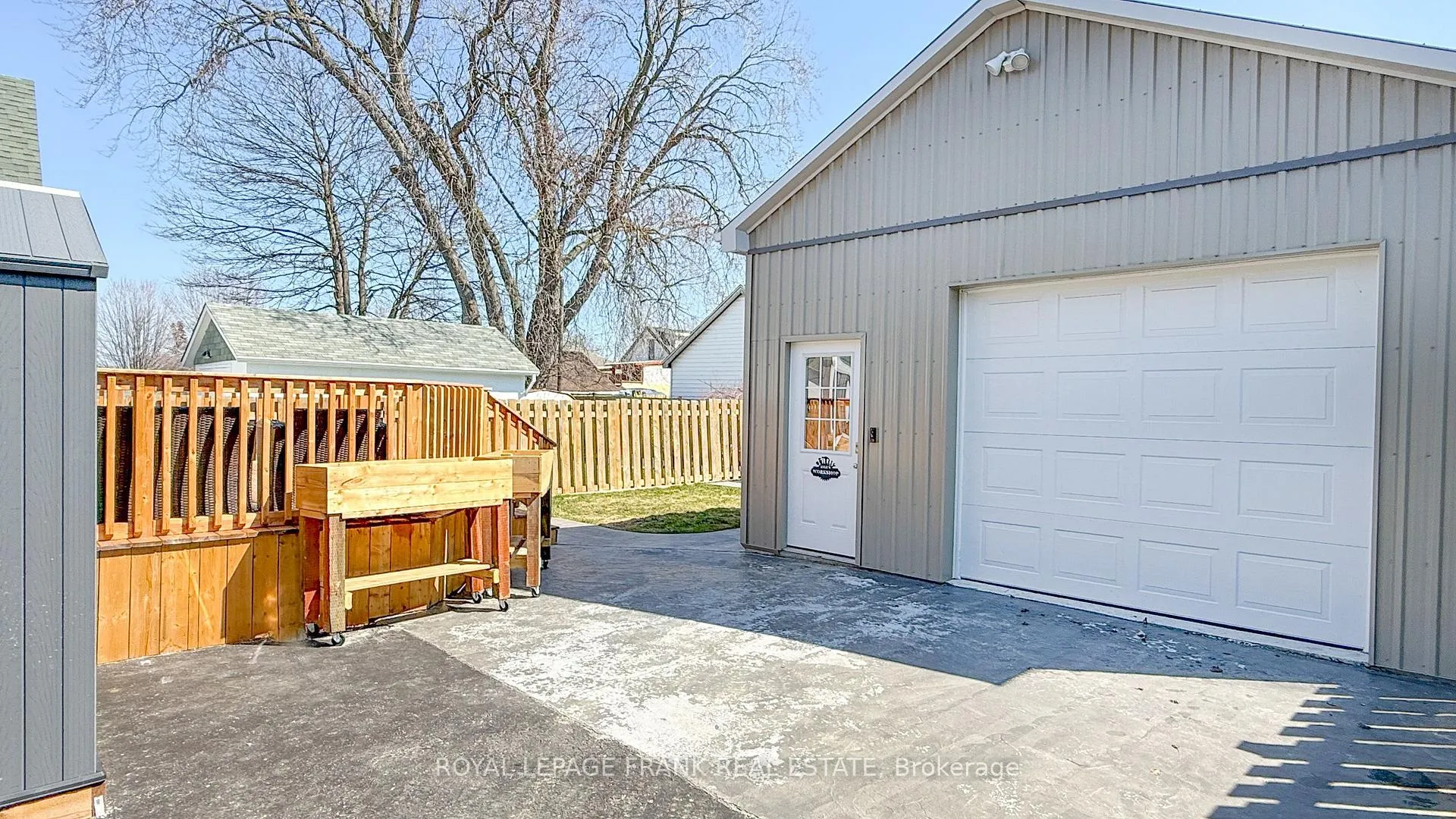 Photo 27 of 229 Hibbert Avenue, Oshawa, Vanier — HOMEH