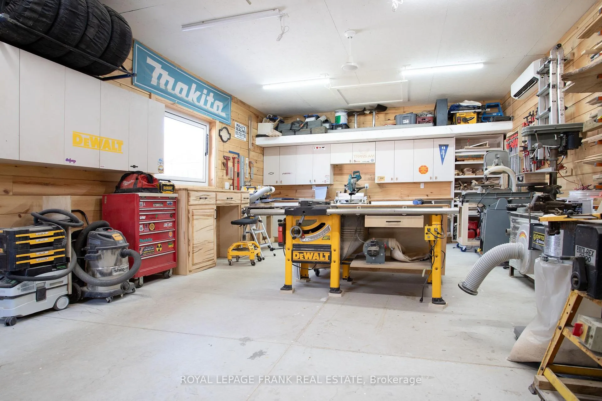 Photo 33 of 229 Hibbert Avenue, Oshawa, Vanier — HOMEH