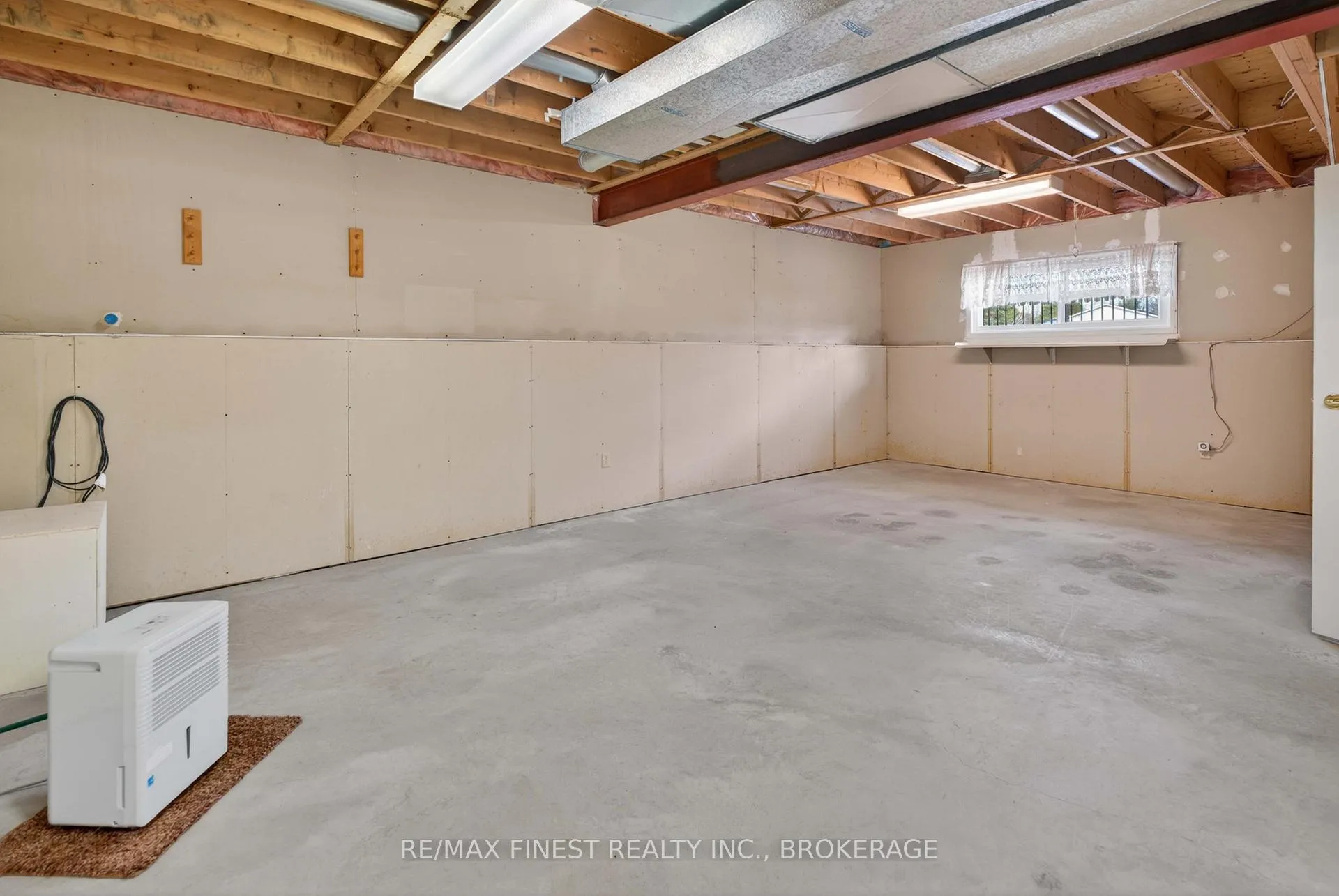 Photo 33 of 3035 Campbell Road, Frontenac, Frontenac South — HOMEH