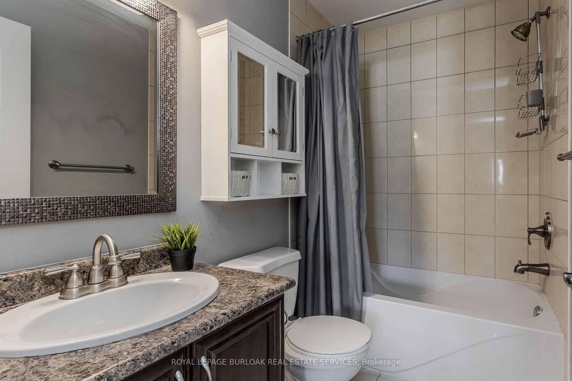 Photo 26 of 3200 Cotter Road, Burlington, Alton — HOMEH