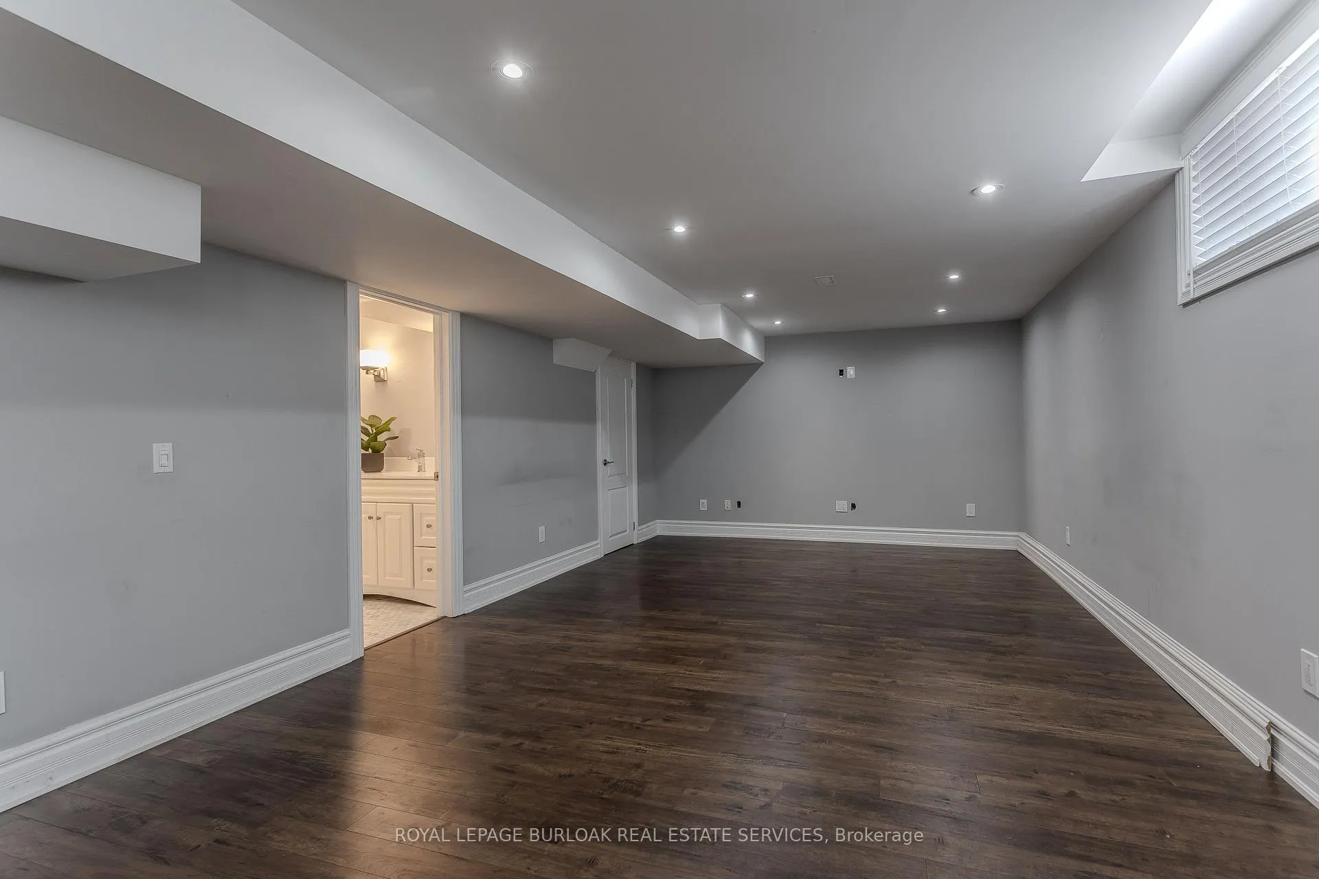 Photo 31 of 3200 Cotter Road, Burlington, Alton — HOMEH