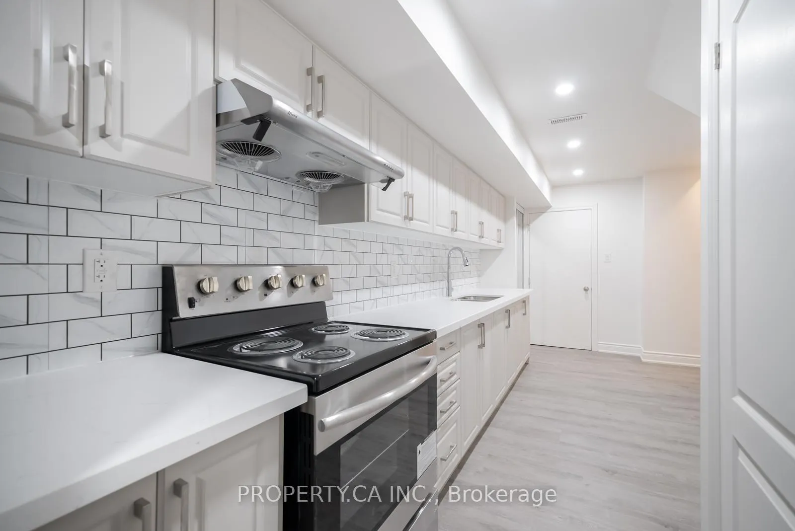 Photo 9 of Unit Bsmnt, 8 Cavesson Road, Brampton, Northwest Brampton — HOMEH