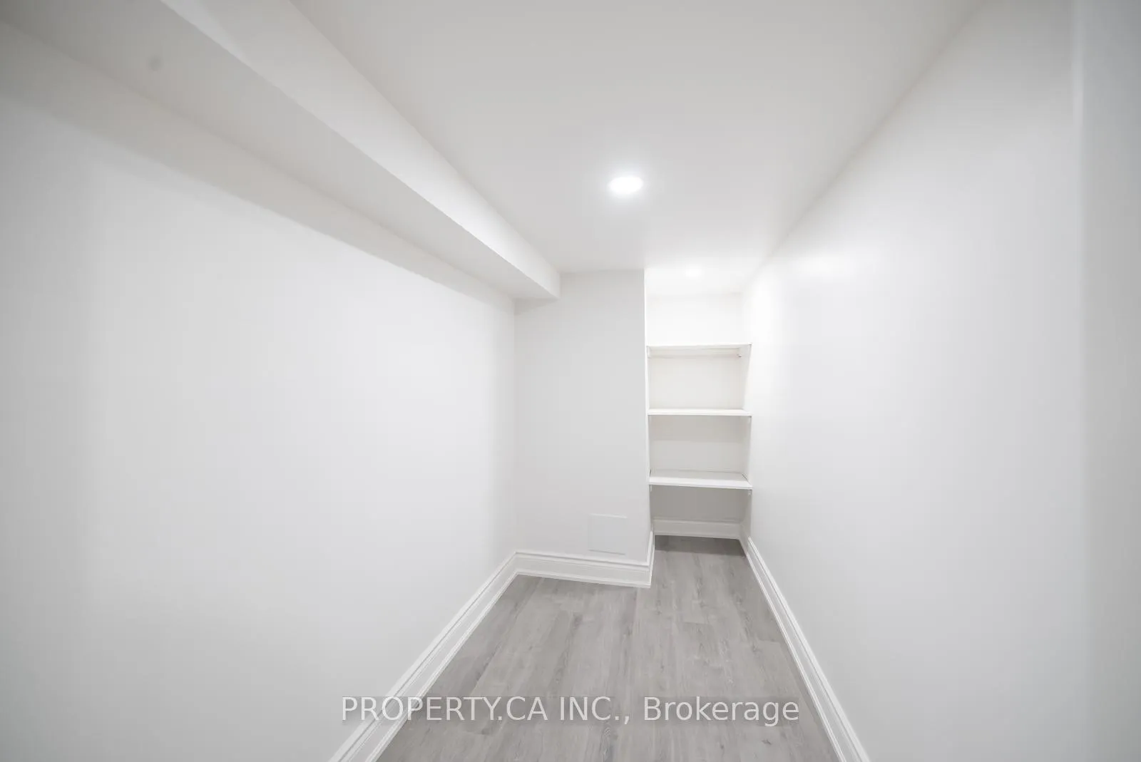 Photo 11 of Unit Bsmnt, 8 Cavesson Road, Brampton, Northwest Brampton — HOMEH