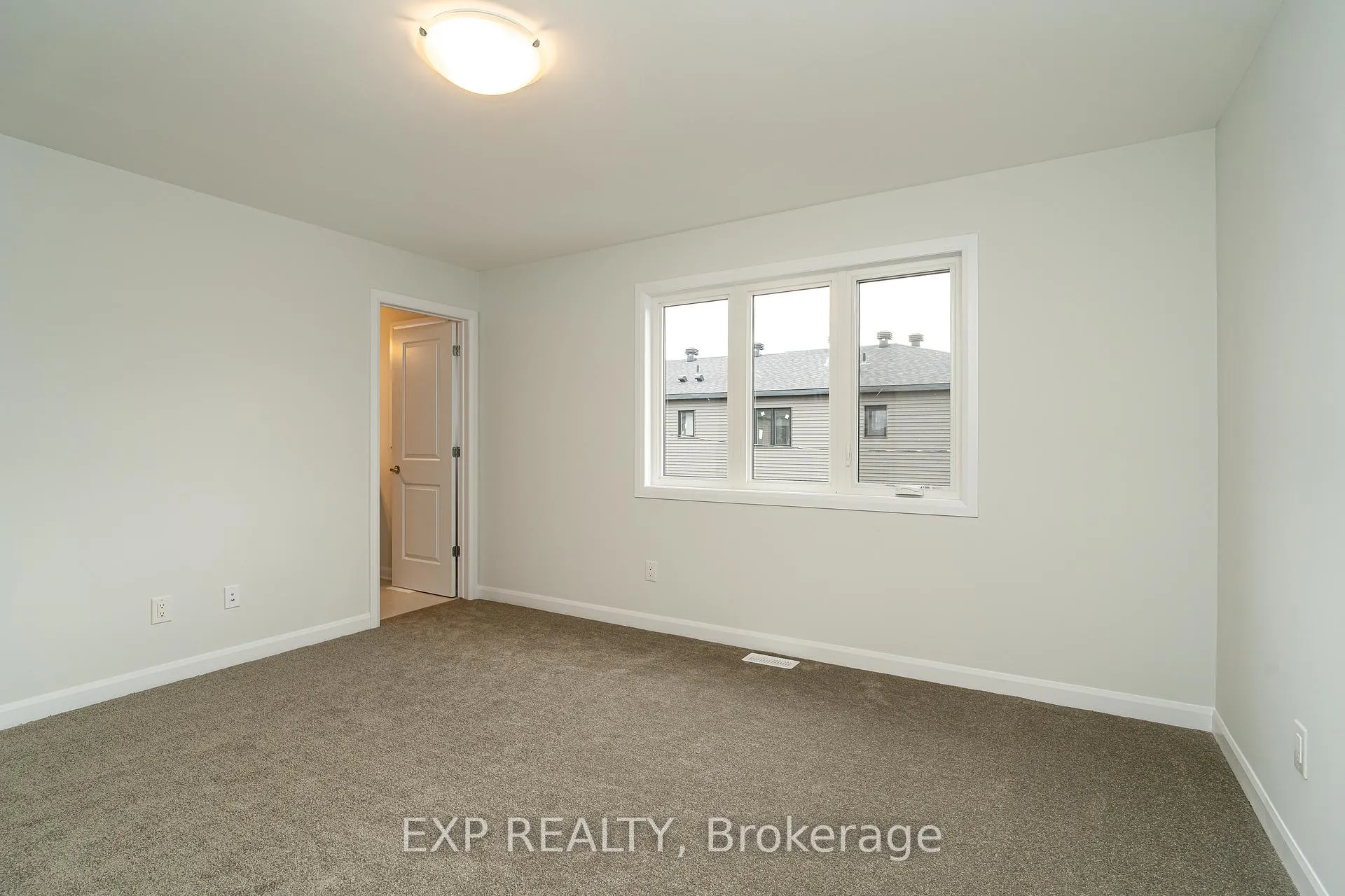 Photo 13 of 216 Shallow Pond Place, Ottawa, Avalon East — HOMEH