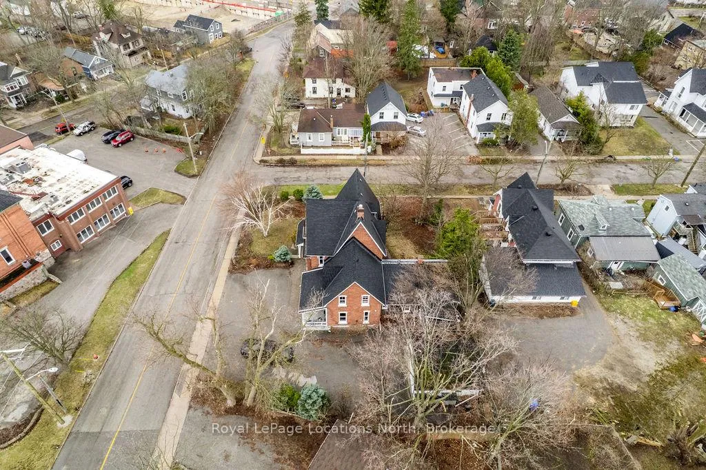 Photo 42 of 3 Peel Street, Barrie, Wellington — HOMEH