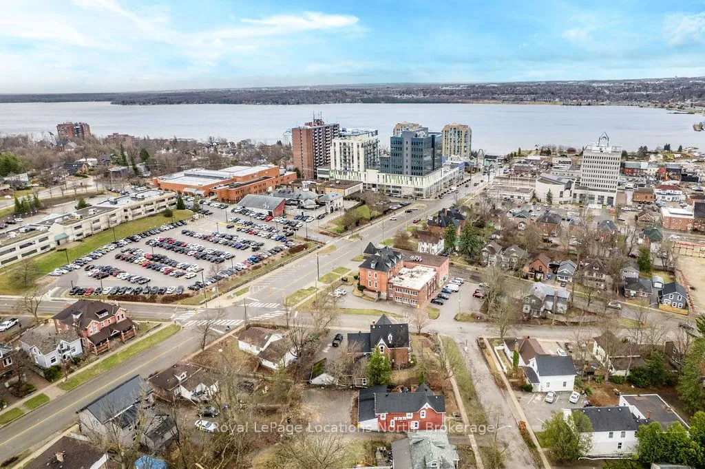 Photo 43 of 3 Peel Street, Barrie, Wellington — HOMEH
