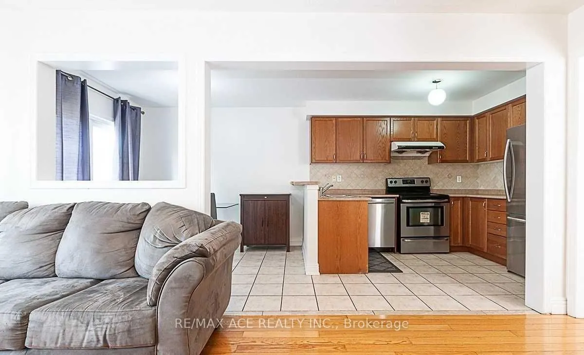 Photo 15 of 36 Mauve Drive, Brampton, Bram East — HOMEH