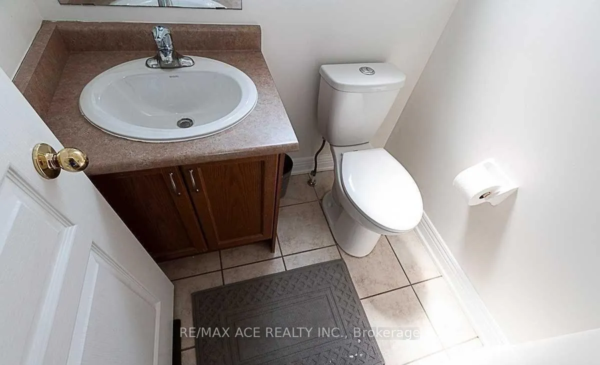 Photo 16 of 36 Mauve Drive, Brampton, Bram East — HOMEH