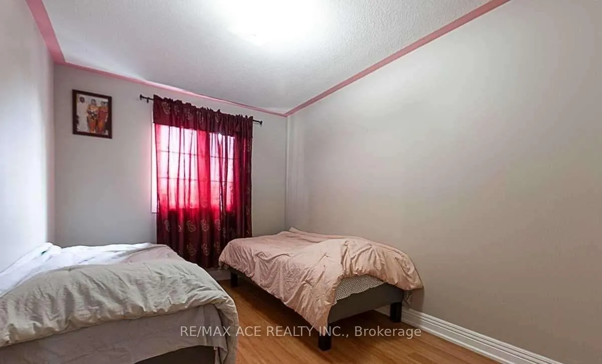 Photo 23 of 36 Mauve Drive, Brampton, Bram East — HOMEH