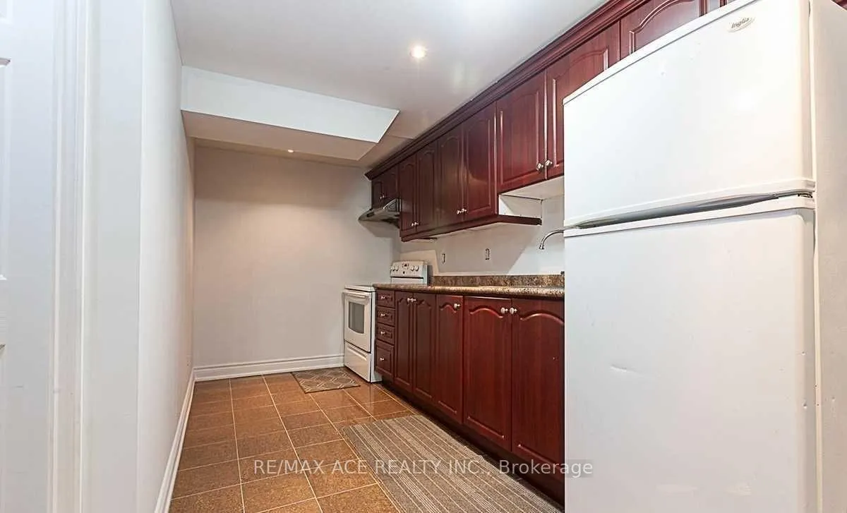 Photo 32 of 36 Mauve Drive, Brampton, Bram East — HOMEH