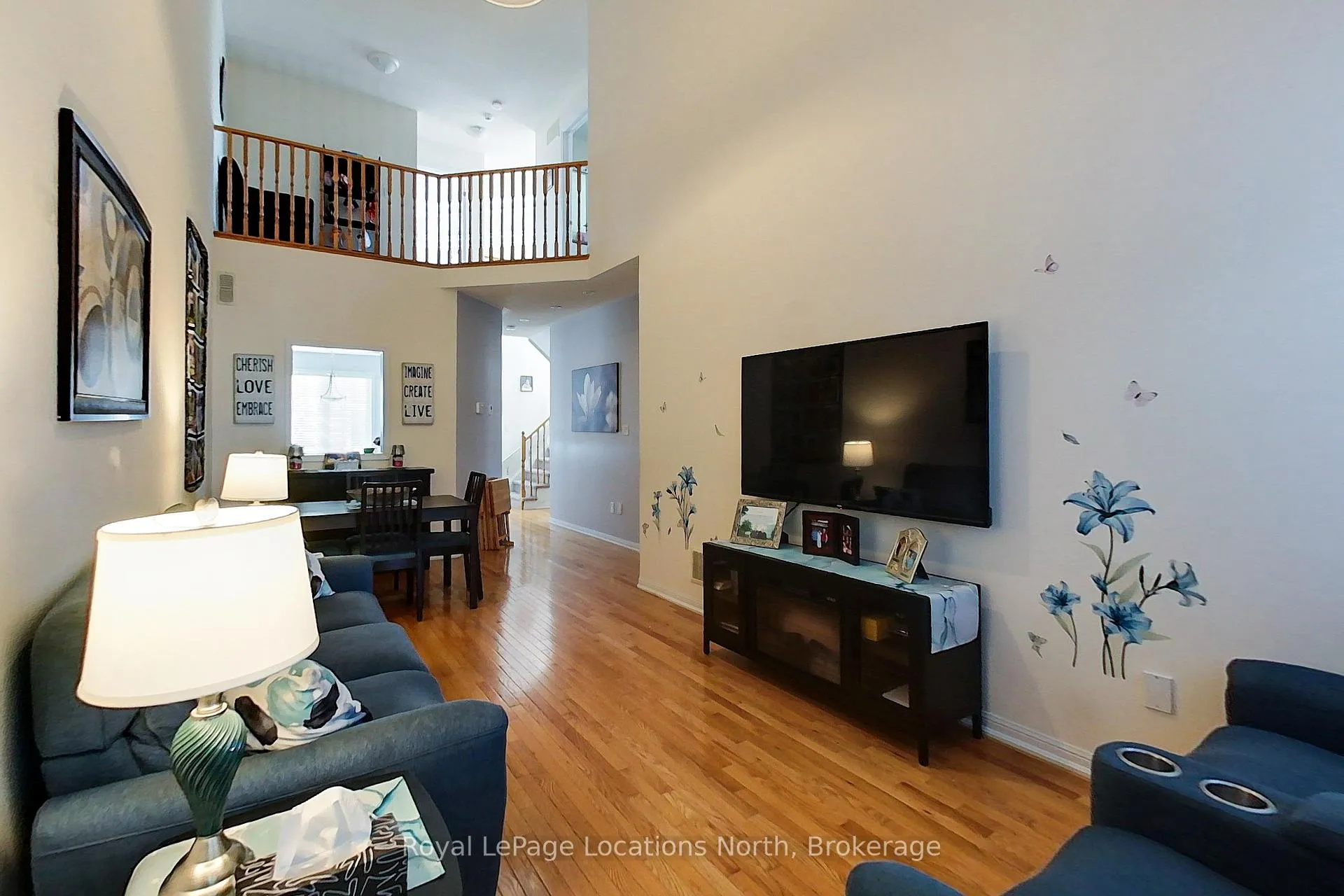 Photo 6 of 19 Village Gate, Wasaga Beach — HOMEH
