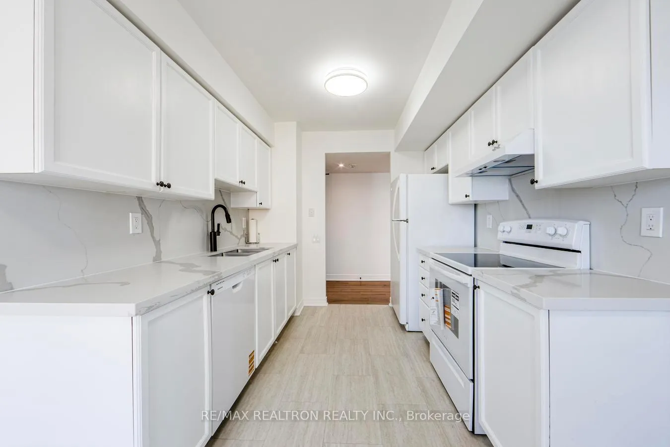 Photo 10 of Unit 708, 2 Covington Road, Toronto, Englemount-Lawrence — HOMEH