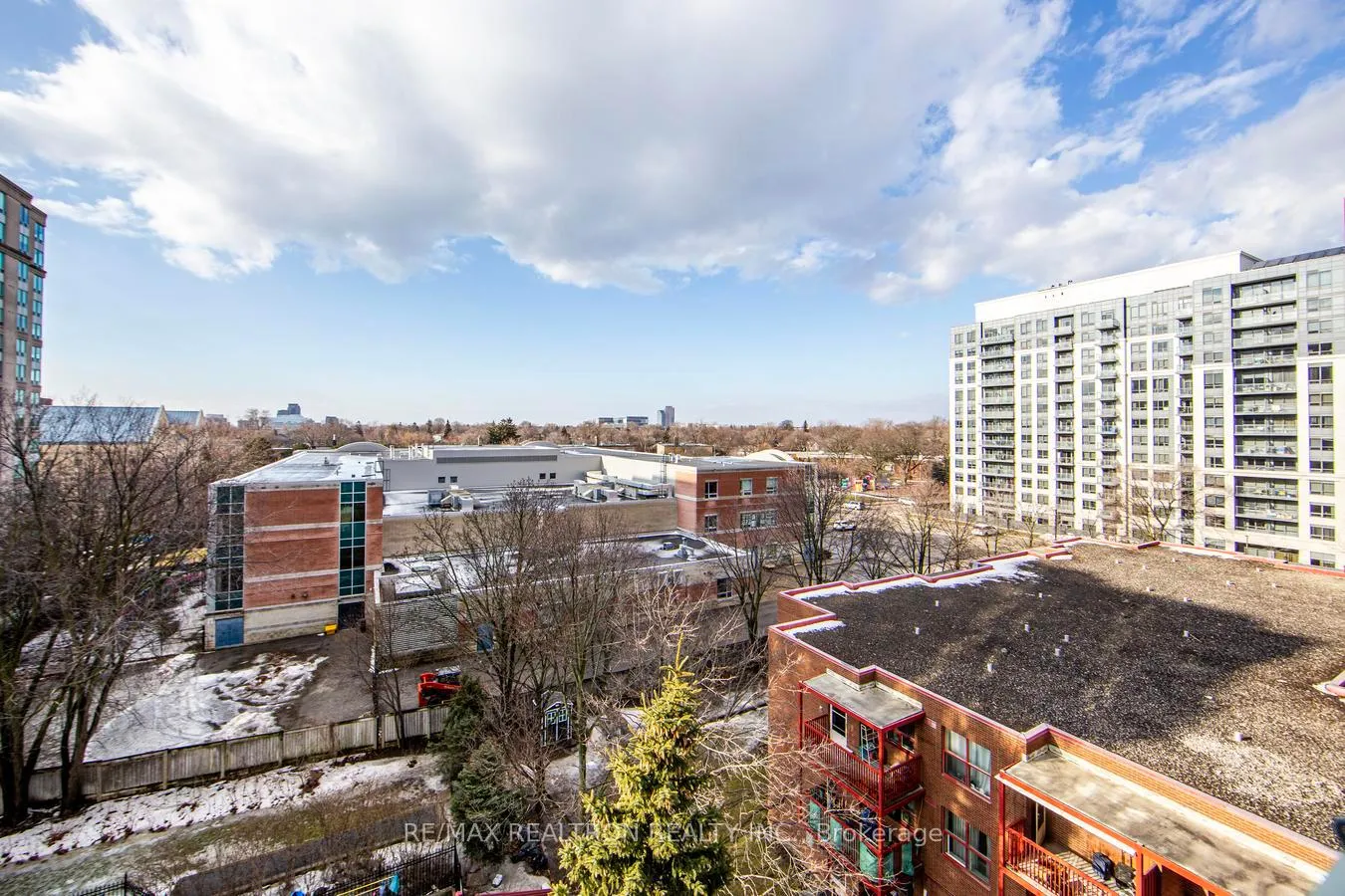 Photo 28 of Unit 708, 2 Covington Road, Toronto, Englemount-Lawrence — HOMEH