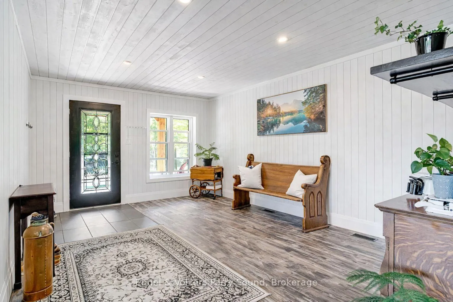 Photo 5 of 49 Regency Drive, Seguin — HOMEH