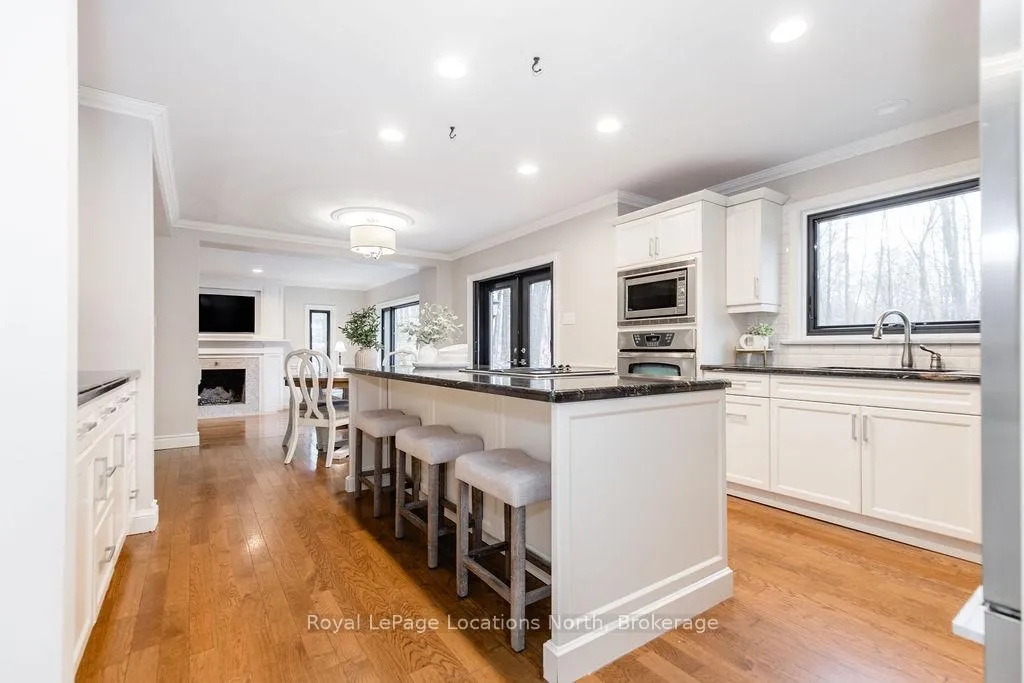 Photo 16 of 18 Mills Circle, Springwater, Midhurst — HOMEH