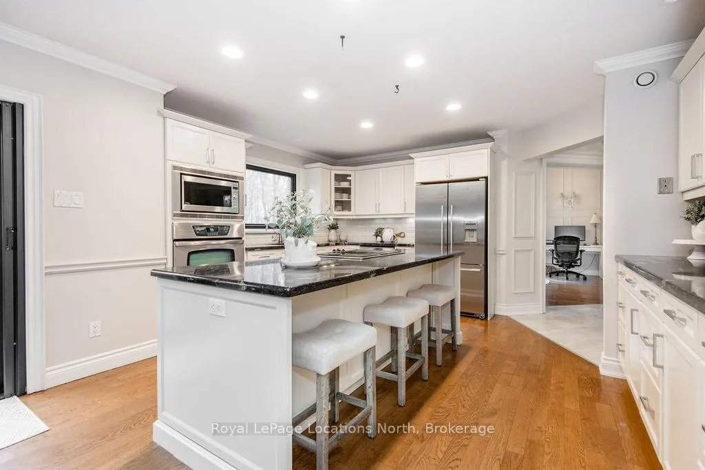 Photo 18 of 18 Mills Circle, Springwater, Midhurst — HOMEH