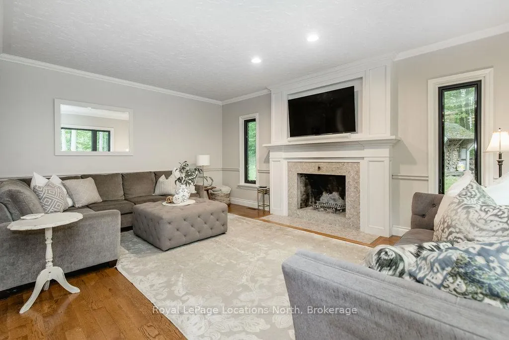 Photo 24 of 18 Mills Circle, Springwater, Midhurst — HOMEH