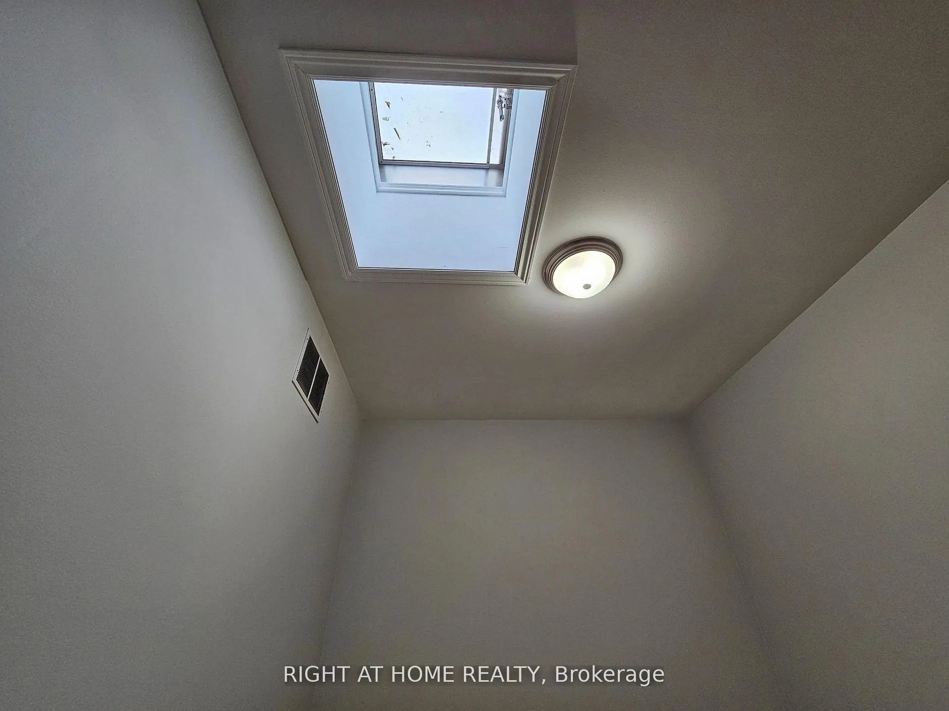 Photo 17 of Unit 204, 524 Yonge Street, Toronto, Church-Yonge Corridor — HOMEH