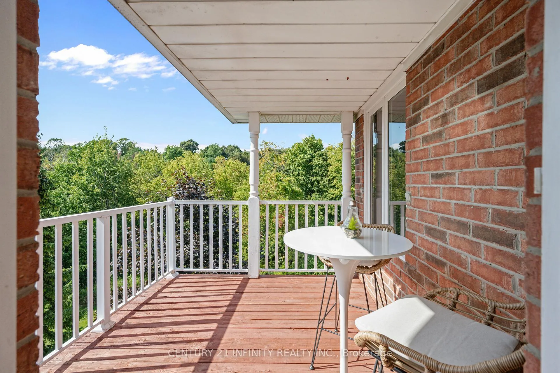 Photo 26 of 973 Mountview Court, Oshawa, Pinecrest — HOMEH