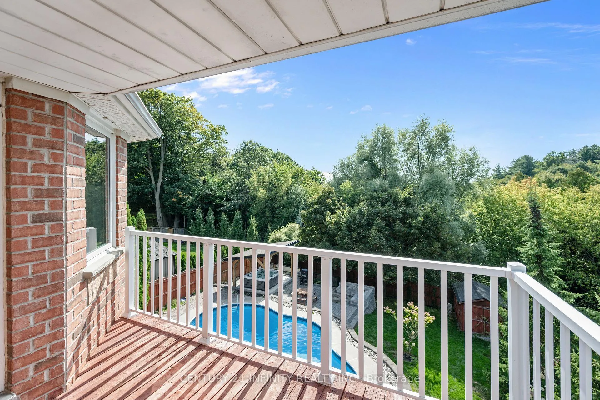 Photo 27 of 973 Mountview Court, Oshawa, Pinecrest — HOMEH