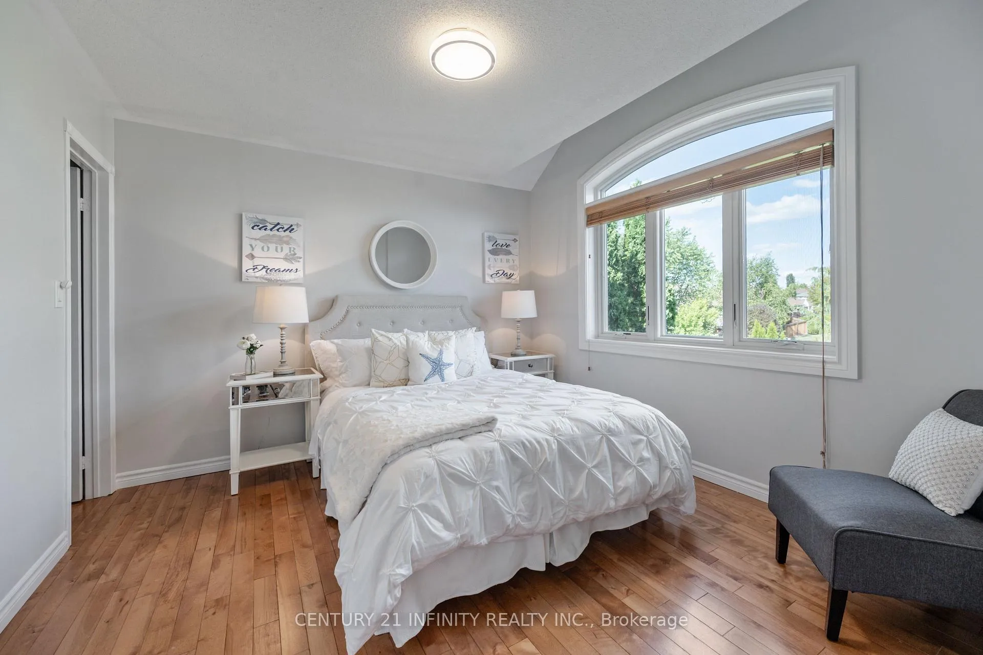 Photo 30 of 973 Mountview Court, Oshawa, Pinecrest — HOMEH