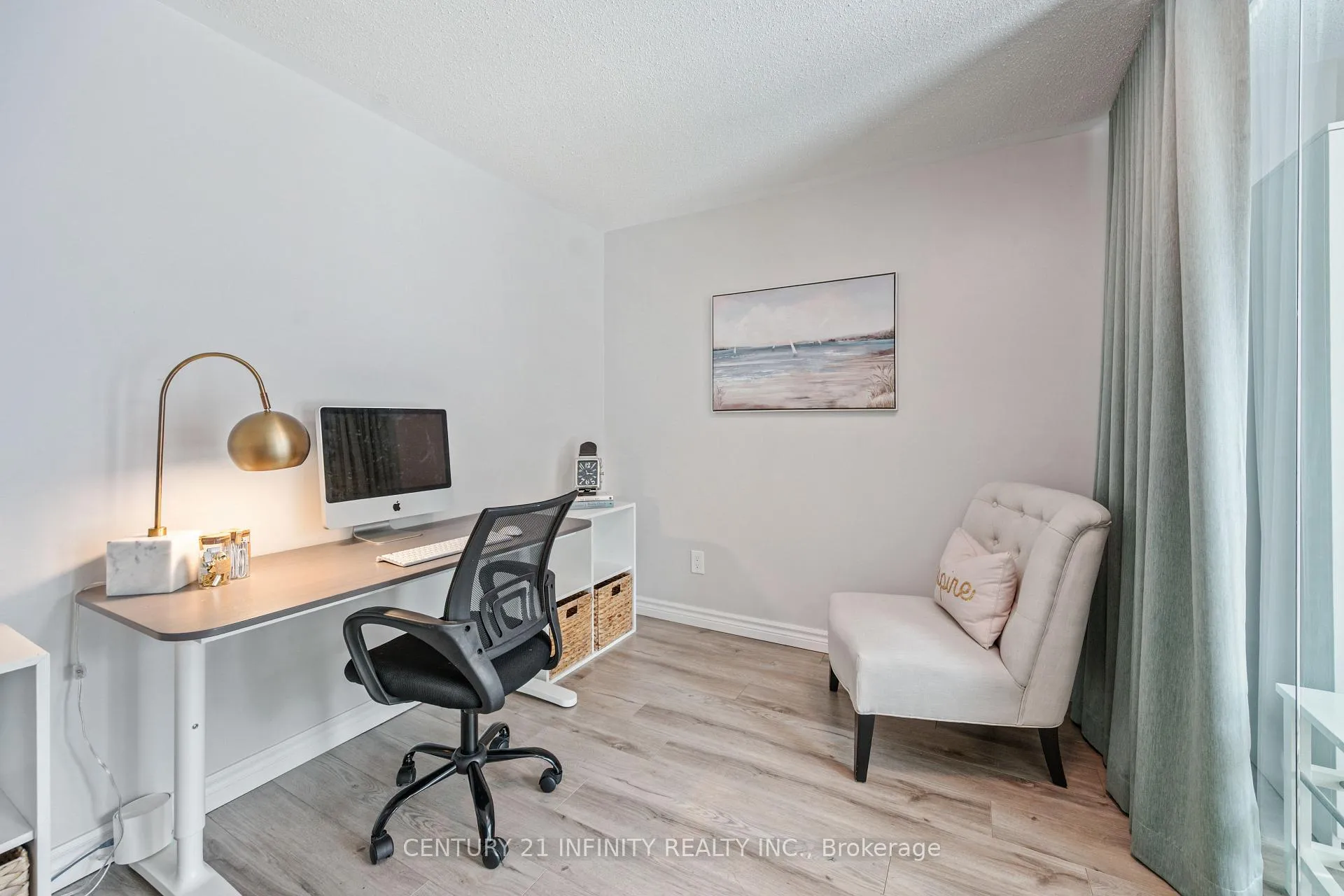 Photo 36 of 973 Mountview Court, Oshawa, Pinecrest — HOMEH