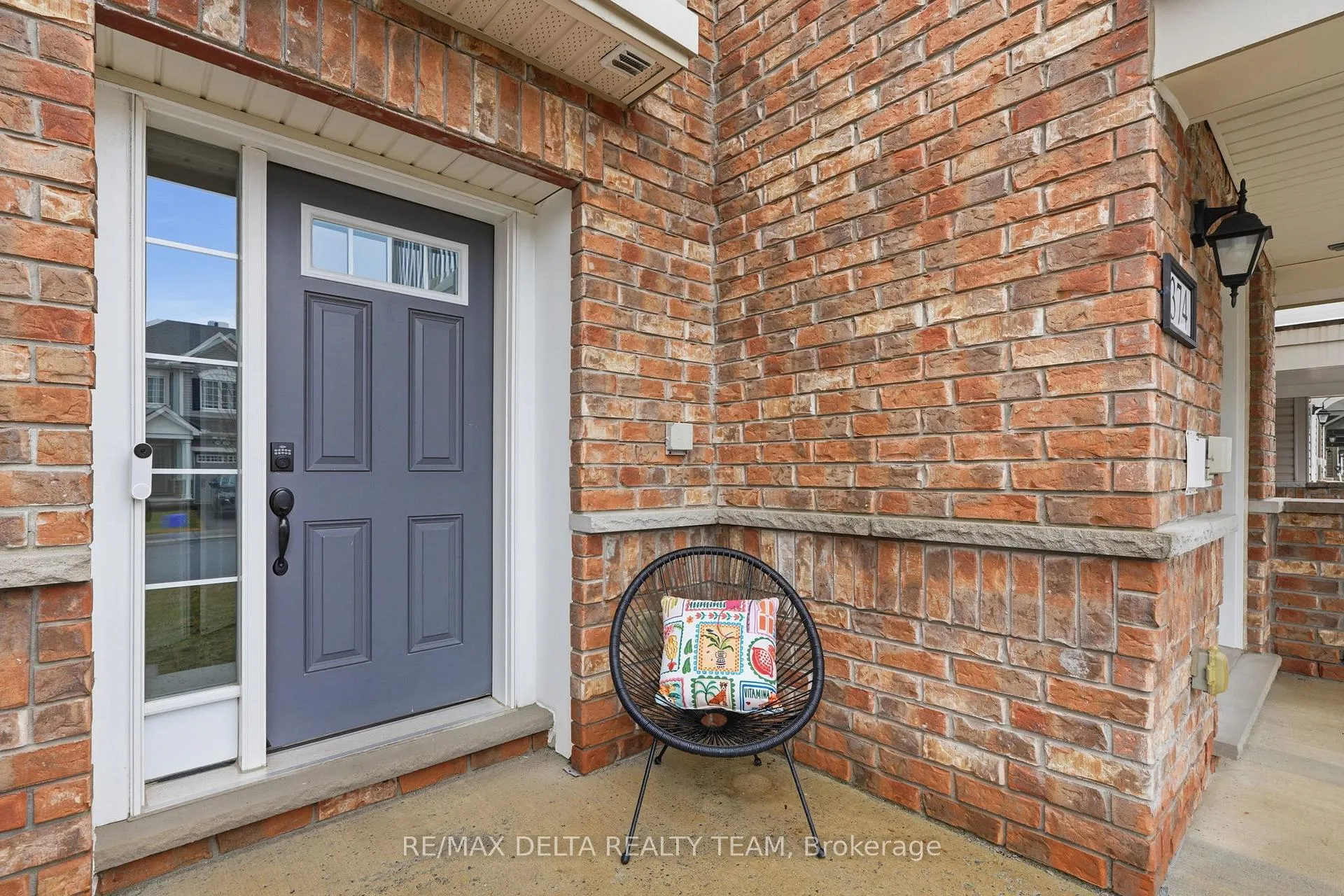 Photo 2 of 372 Willow Aster Circle, Ottawa, Avalon West — HOMEH