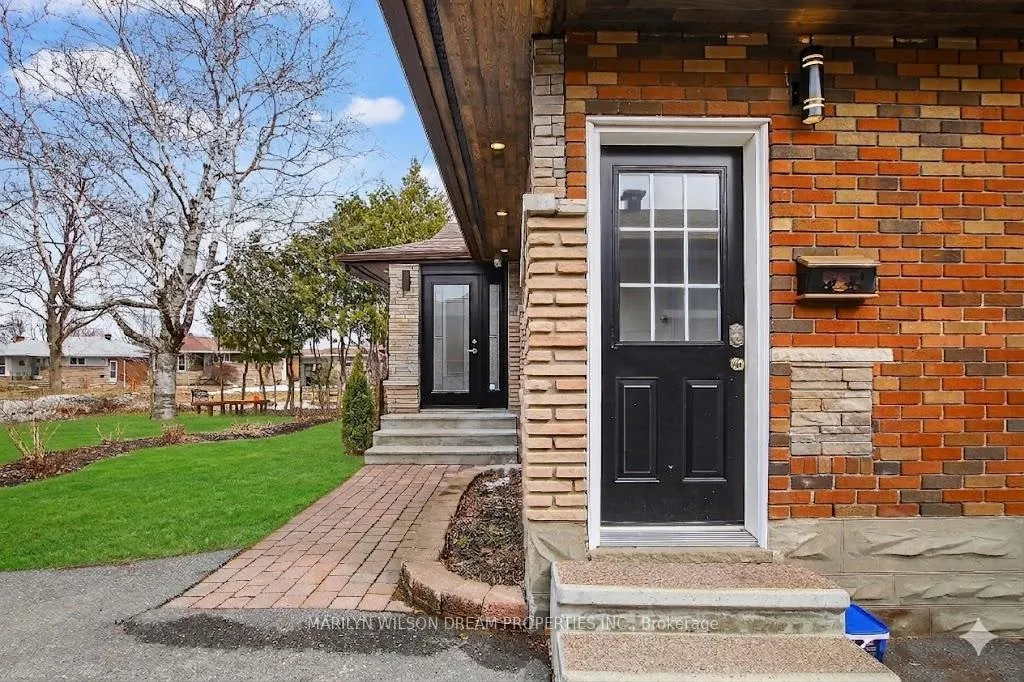 Photo 4 of 2105 Bangor Street, Ottawa, Elmvale Acres/Urbandale — HOMEH