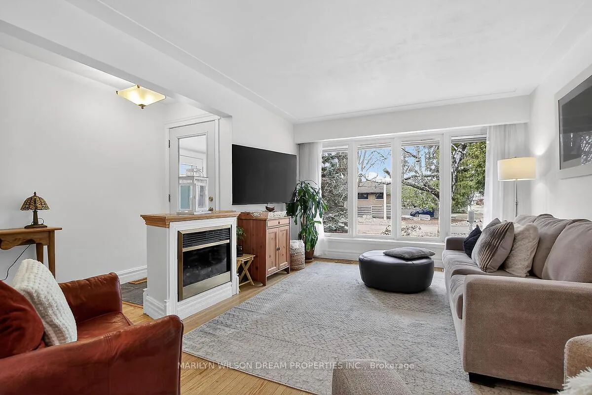 Photo 15 of 2105 Bangor Street, Ottawa, Elmvale Acres/Urbandale — HOMEH