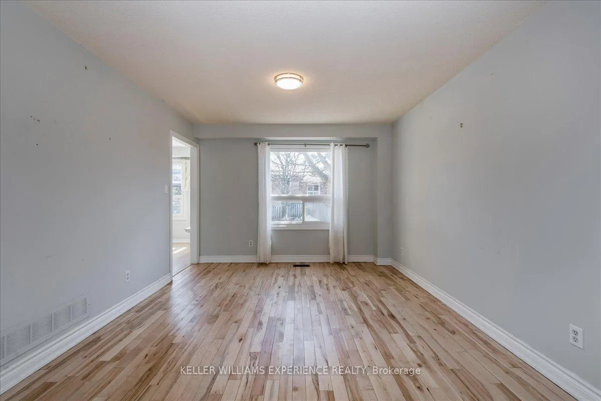 Photo 11 of 78 James Street, Barrie, Ardagh — HOMEH