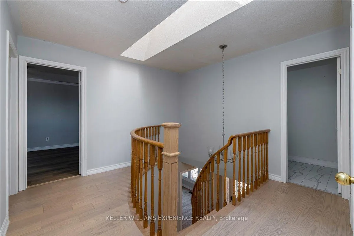 Photo 12 of 78 James Street, Barrie, Ardagh — HOMEH