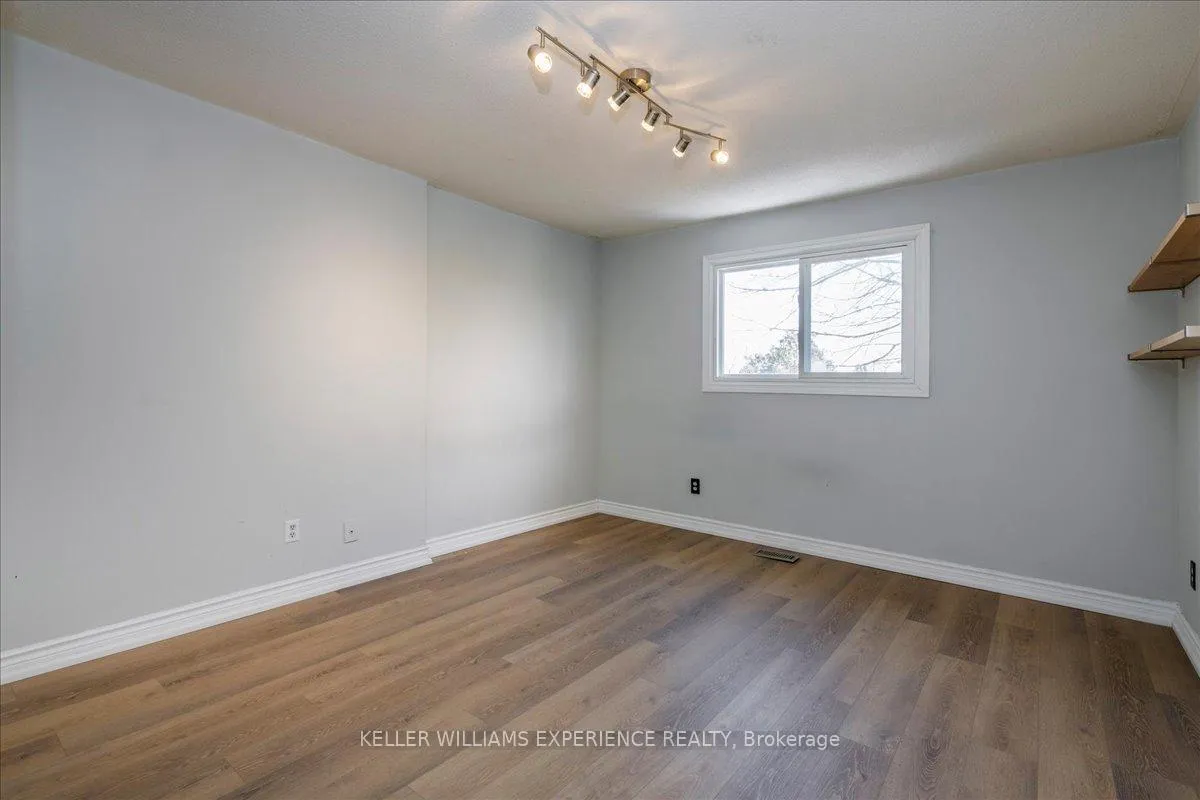 Photo 16 of 78 James Street, Barrie, Ardagh — HOMEH