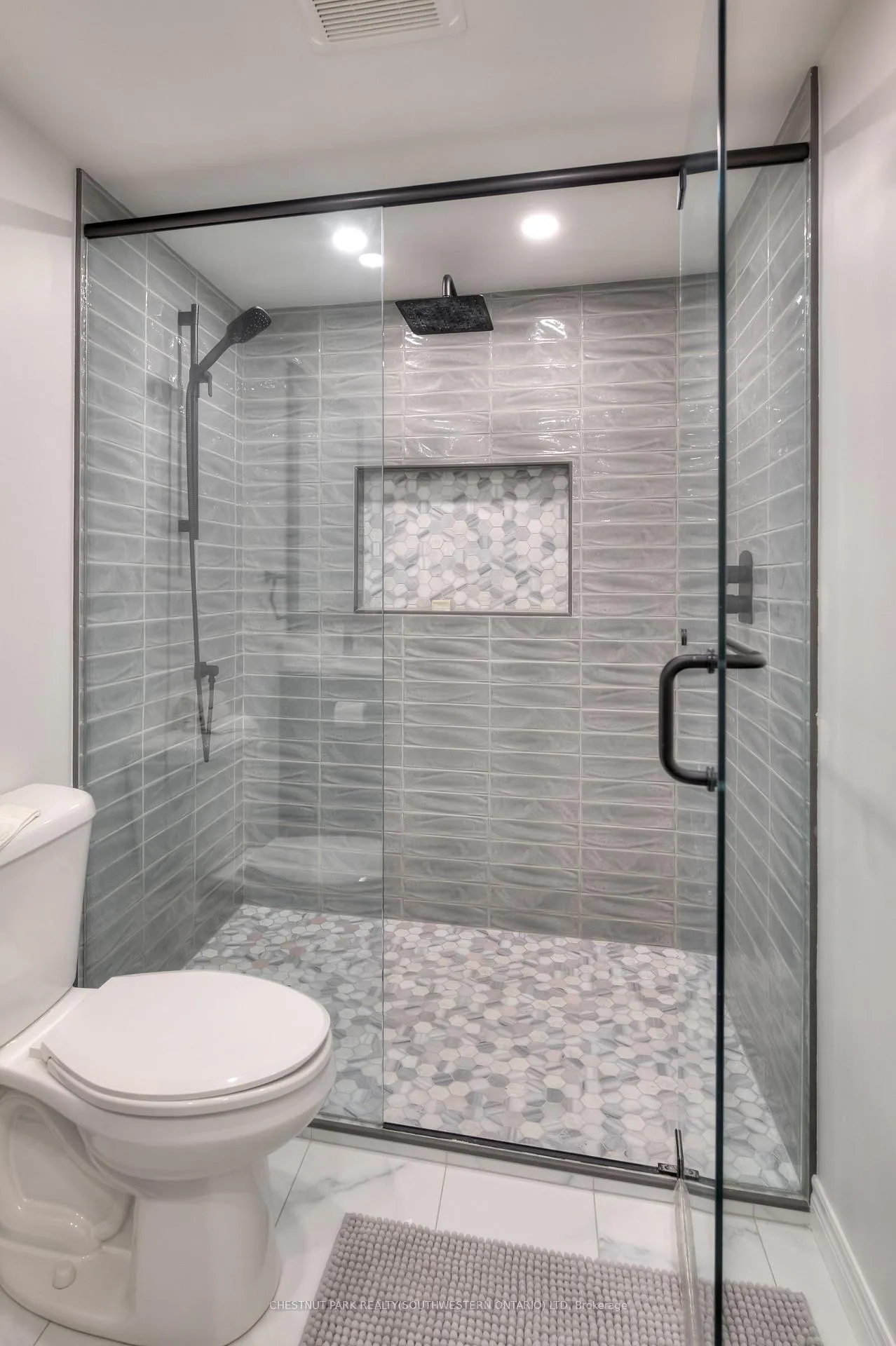 Photo 29 of 42 Culpepper Drive, Waterloo, Maple Hills — HOMEH