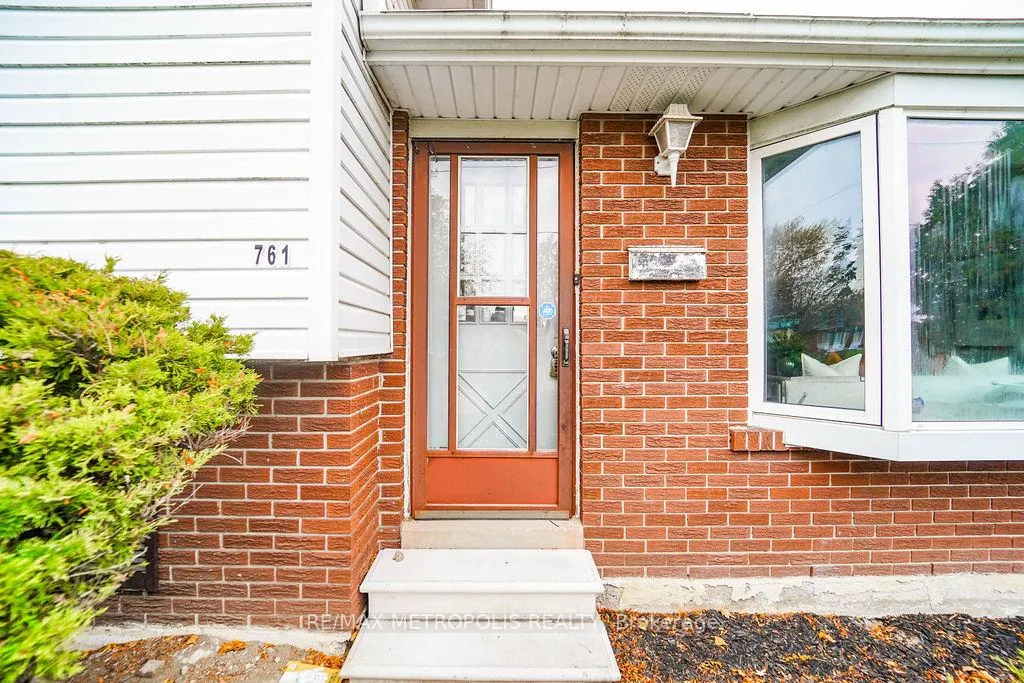 Photo 19 of 761 West Shore Boulevard, Pickering, West Shore — HOMEH
