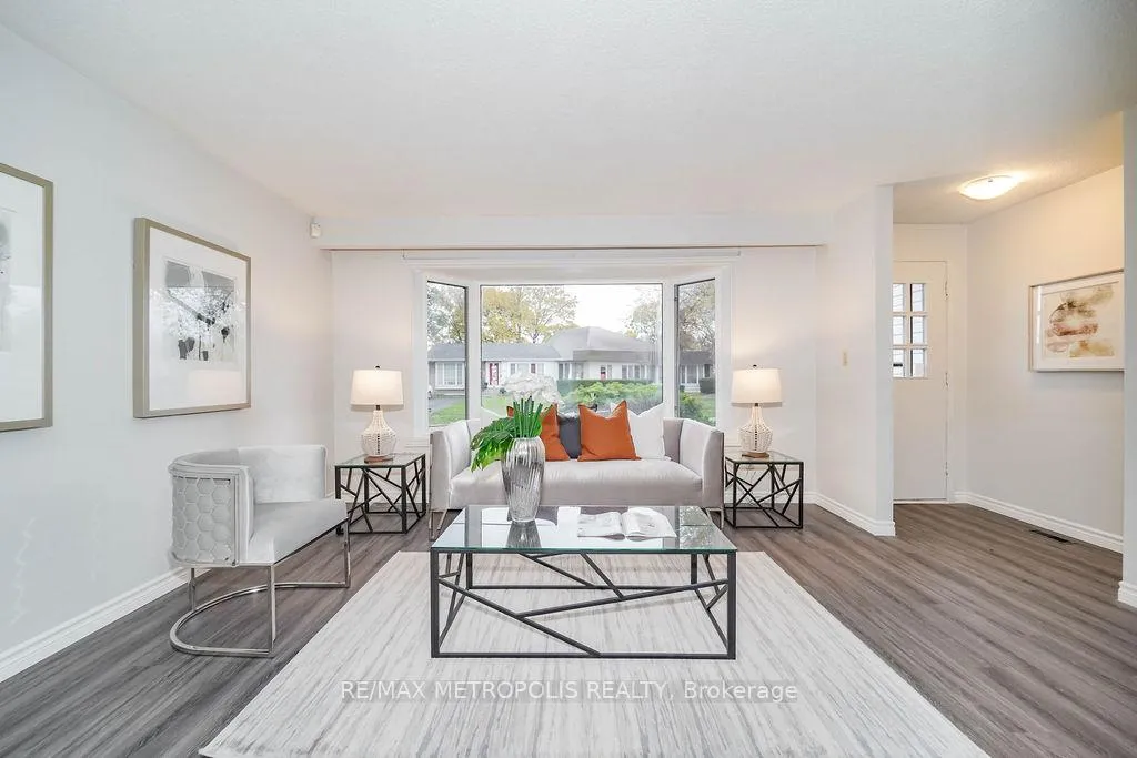 Photo 23 of 761 West Shore Boulevard, Pickering, West Shore — HOMEH