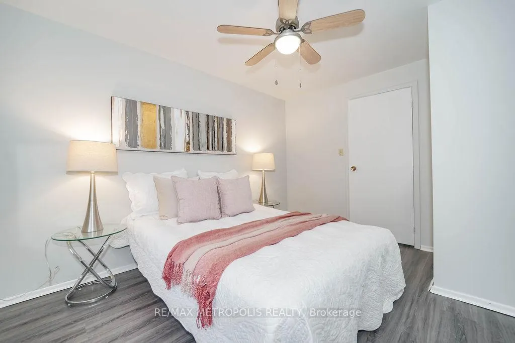 Photo 31 of 761 West Shore Boulevard, Pickering, West Shore — HOMEH