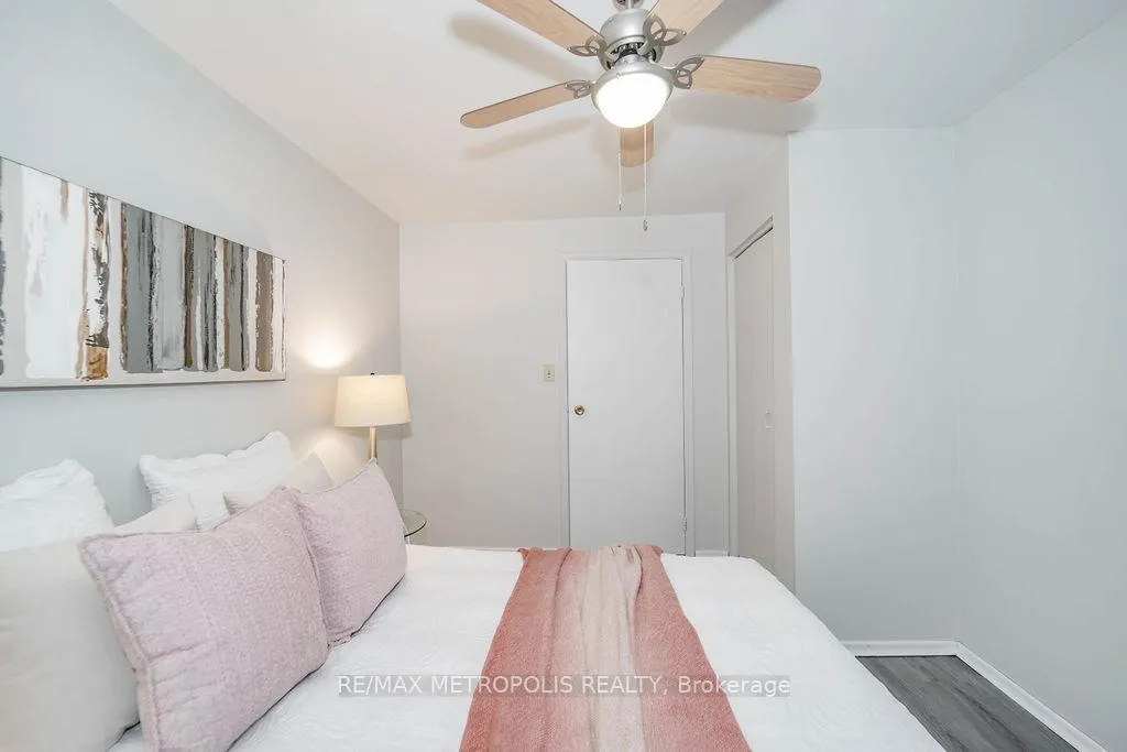Photo 32 of 761 West Shore Boulevard, Pickering, West Shore — HOMEH