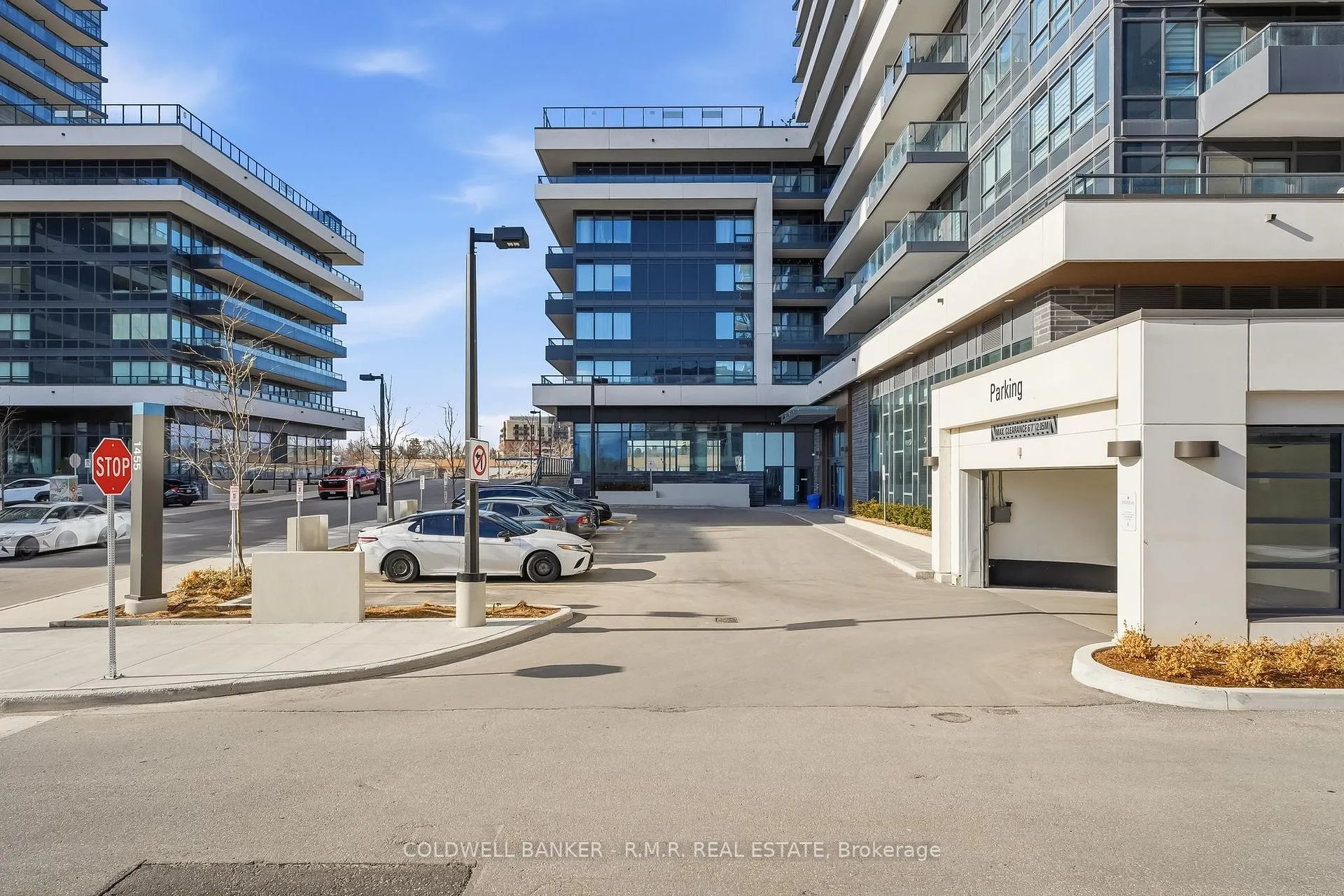 Photo 3 of Unit 609, 1455 Celebration Drive, Pickering, Bay Ridges — HOMEH