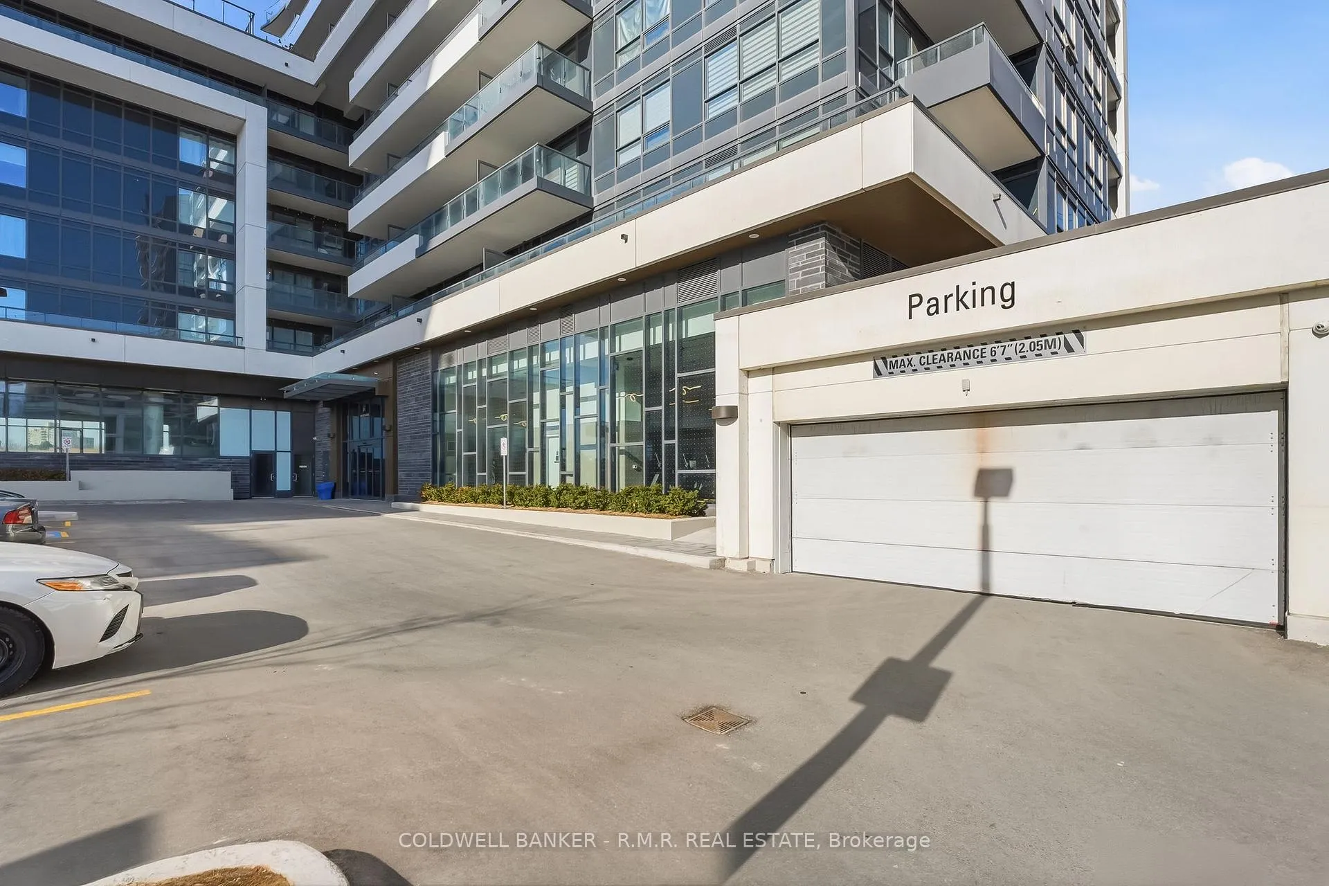 Photo 4 of Unit 609, 1455 Celebration Drive, Pickering, Bay Ridges — HOMEH