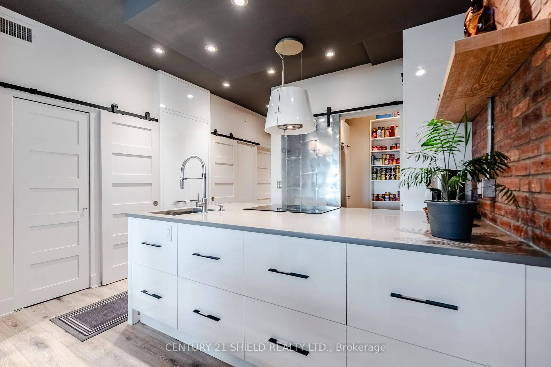 Photo 4 of Unit 501, 710 Cotton Mill Street, Cornwall — HOMEH