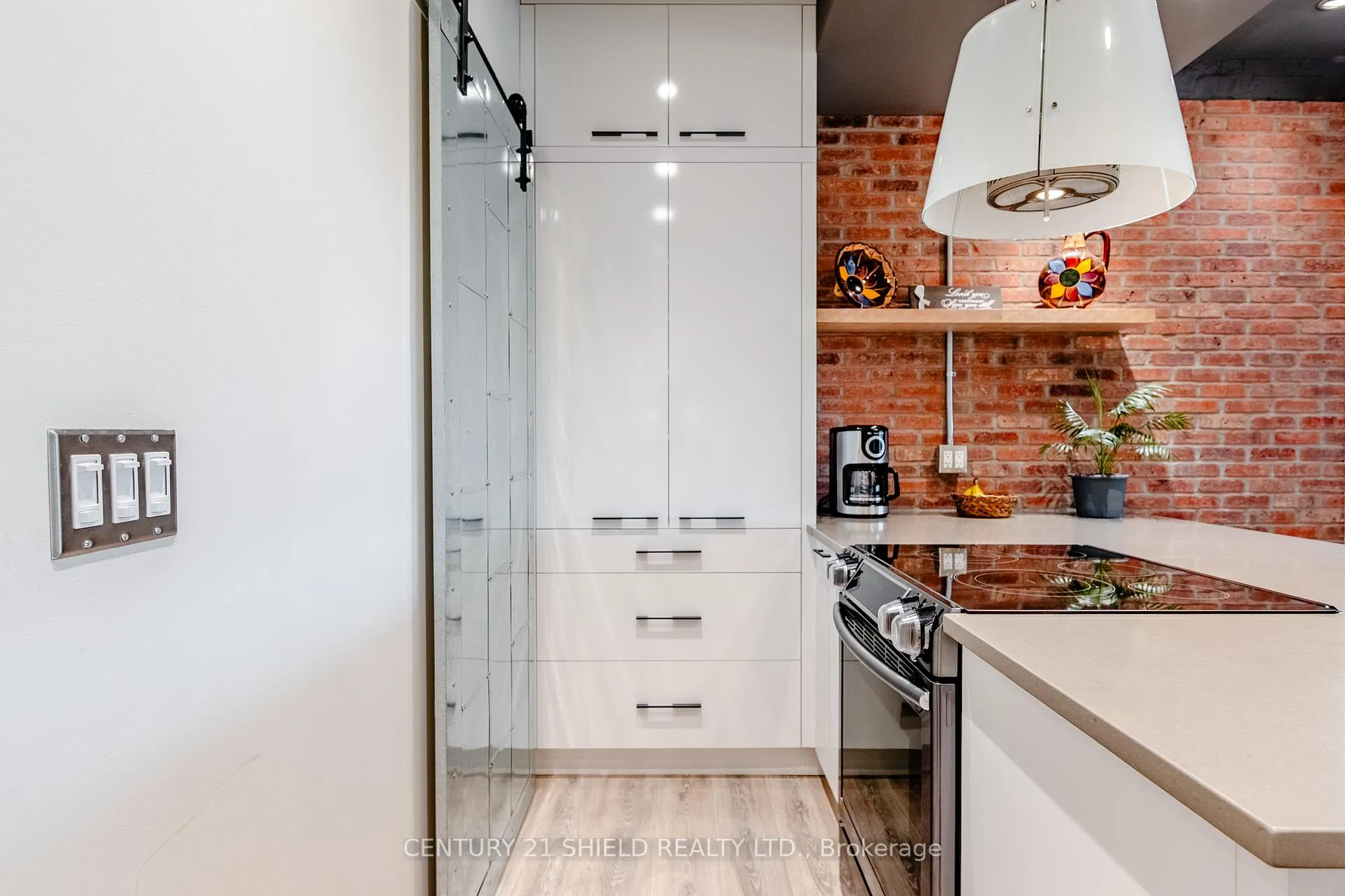 Photo 9 of Unit 501, 710 Cotton Mill Street, Cornwall — HOMEH