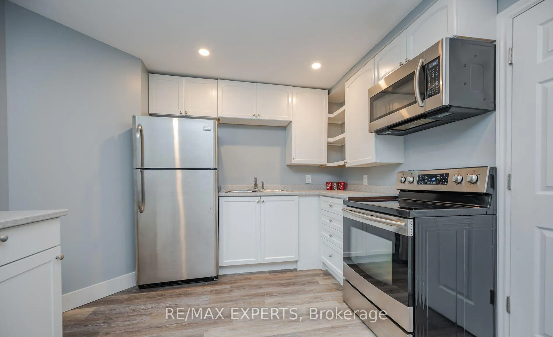 Photo 1 of 27 Mooney Trail, New Tecumseth, Alliston — HOMEH
