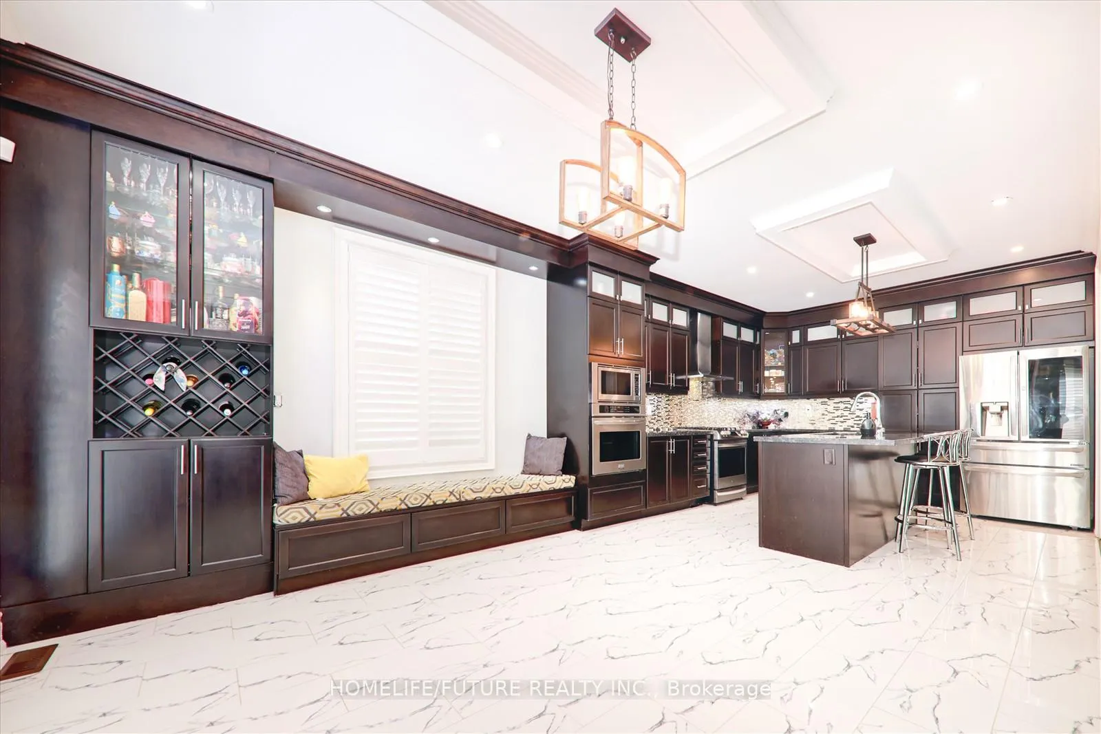 Photo 17 of 12 Castle Rock Court, Markham, Cedarwood — HOMEH