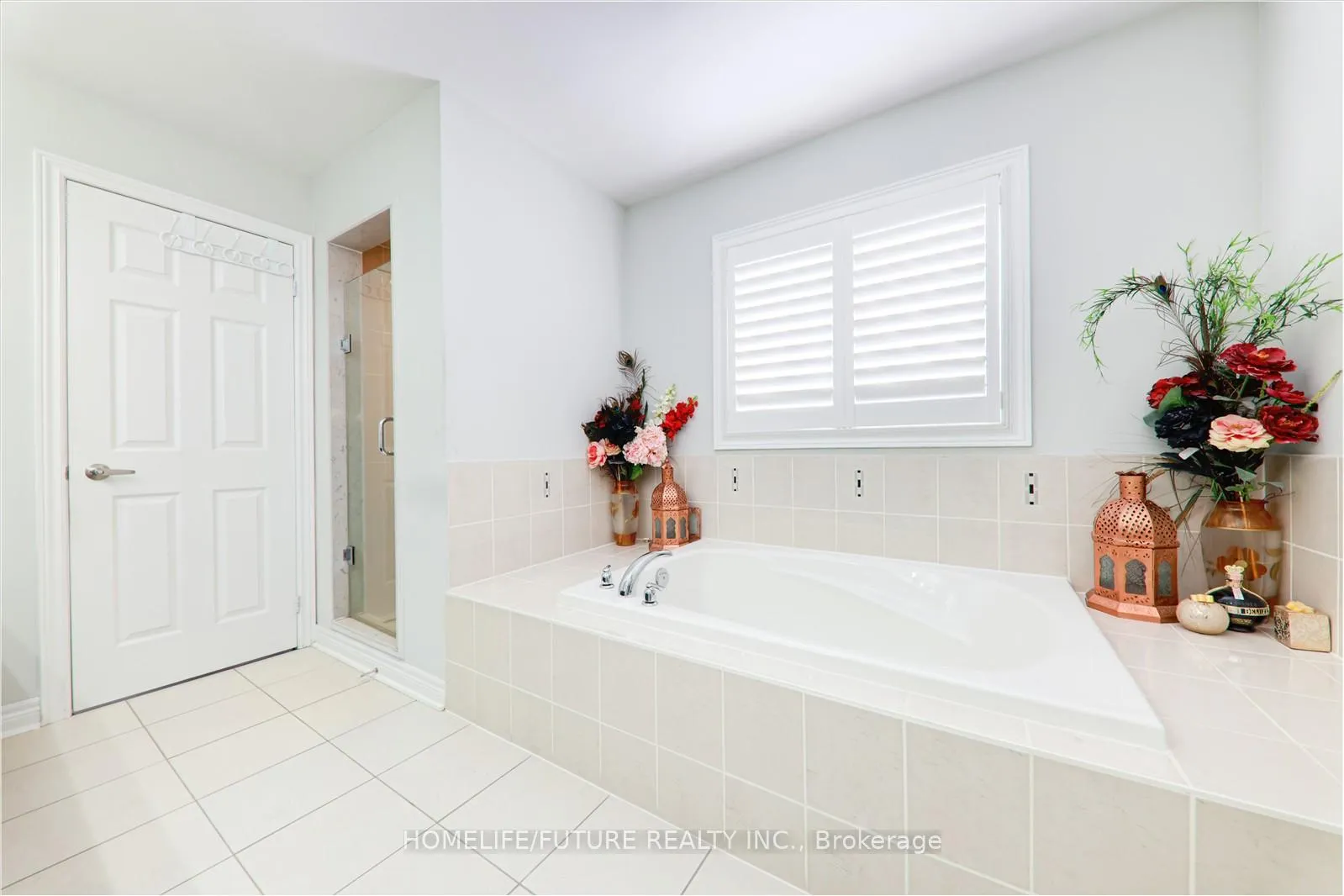 Photo 28 of 12 Castle Rock Court, Markham, Cedarwood — HOMEH